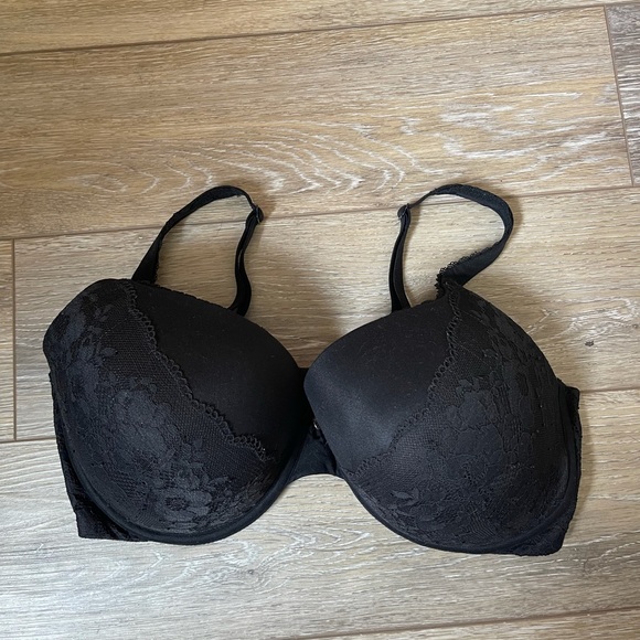 Black Victoria’s Secret Bra 38DDD - Picture 1 of 5